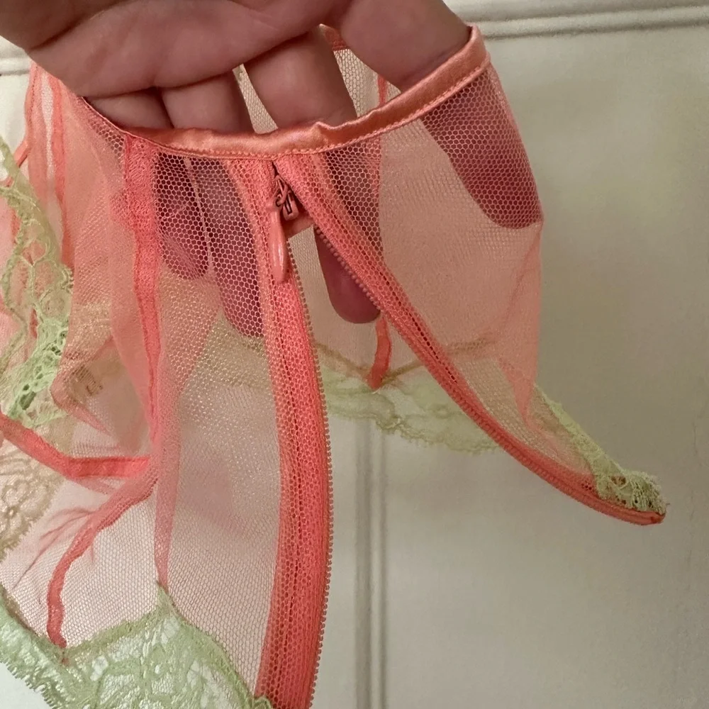 Agent Provocateur Heidi Bralette melon mint size small